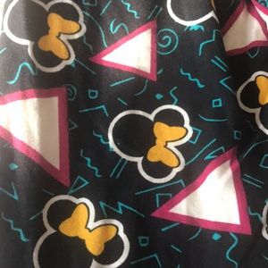 °o° 💕 LuLaRoe Disney Minnie Mouse Leggings - Worn once or Twice 💕 °o°